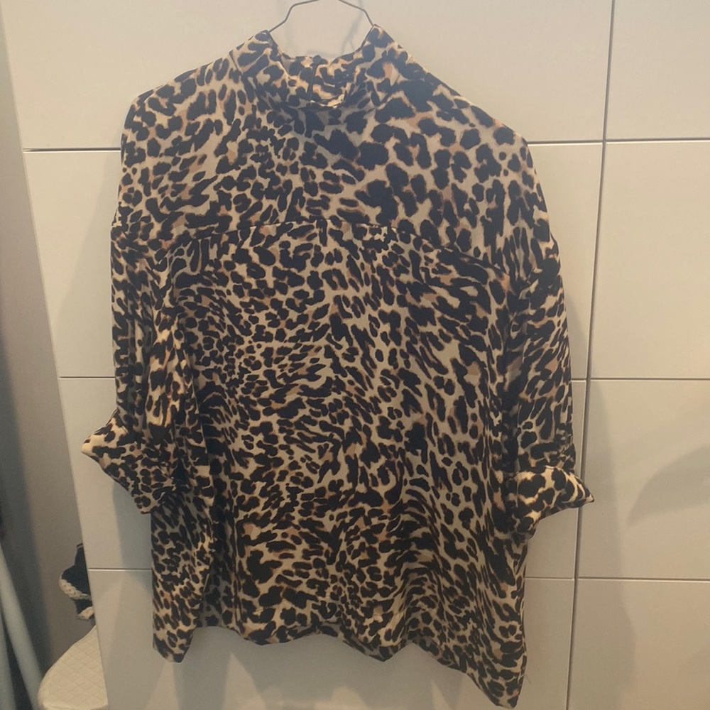 Zara leopard top